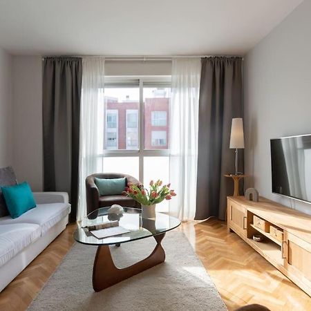 Vivienda Con Zona De Trabajo, Piscina Y Parking Apartment Madrid Ngoại thất bức ảnh