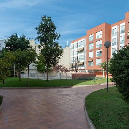 Vivienda Con Zona De Trabajo, Piscina Y Parking Apartment Madrid Ngoại thất bức ảnh