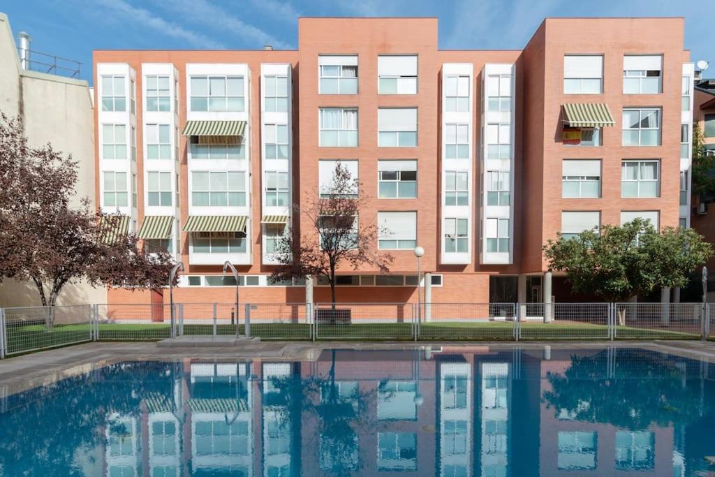 Vivienda Con Zona De Trabajo, Piscina Y Parking Apartment Madrid Ngoại thất bức ảnh